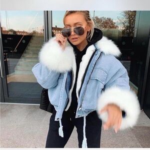 Stylish Blue Denim Jacket with removable White Fur Trim NWT